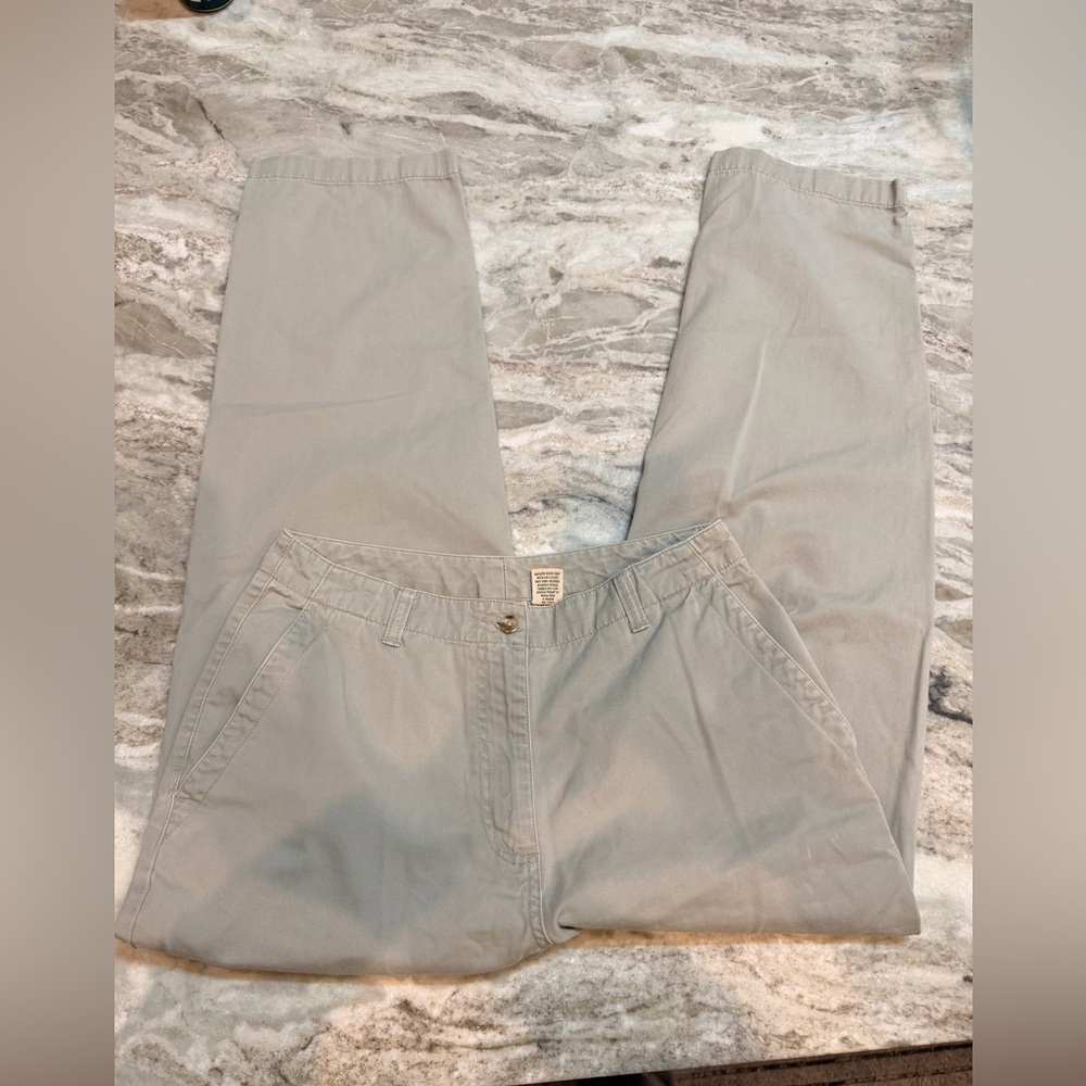 L.L. Bean Women’s Khaki Cotton Chino Pants Size 8 Regular Cropped Neutral